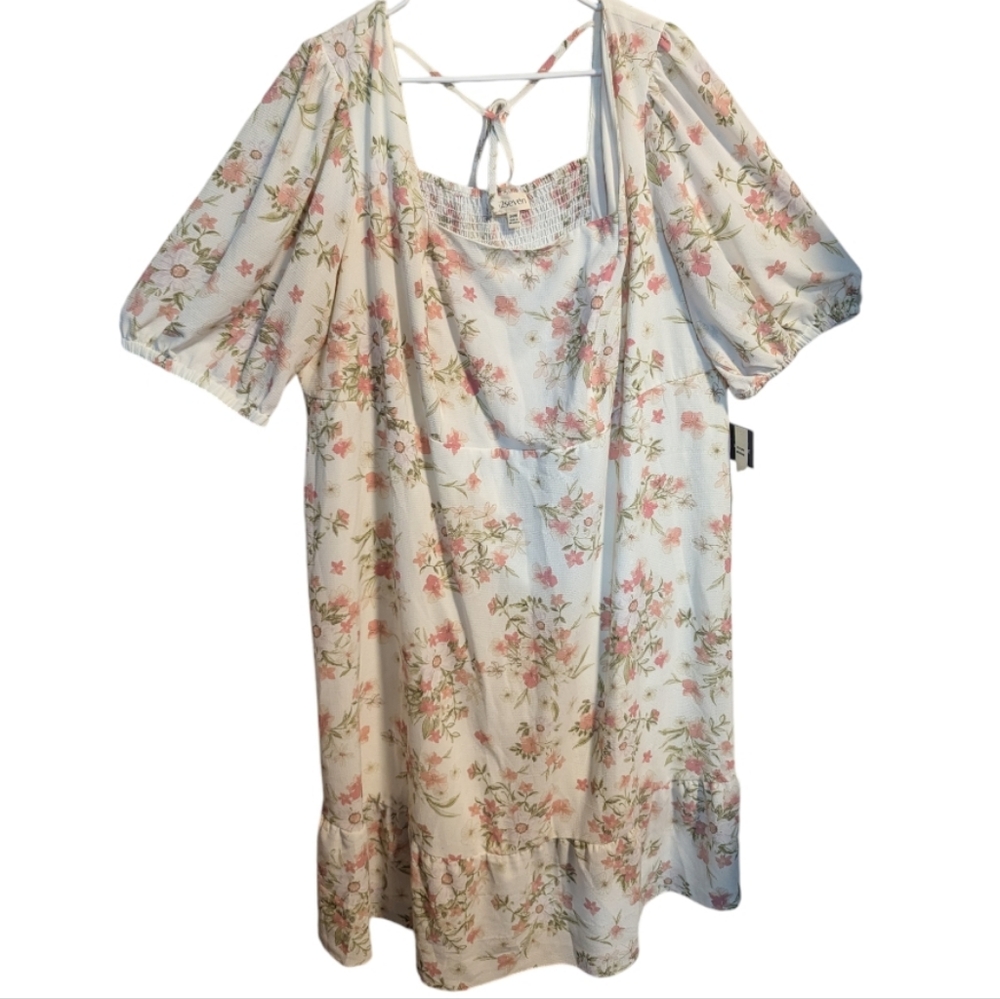 52 Seven women's midi dress cream size 24W floral ruffle smocking w-187